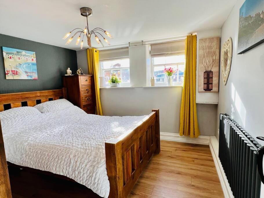 Swordfish Cottage **Next To The Harbour** Whitby Esterno foto